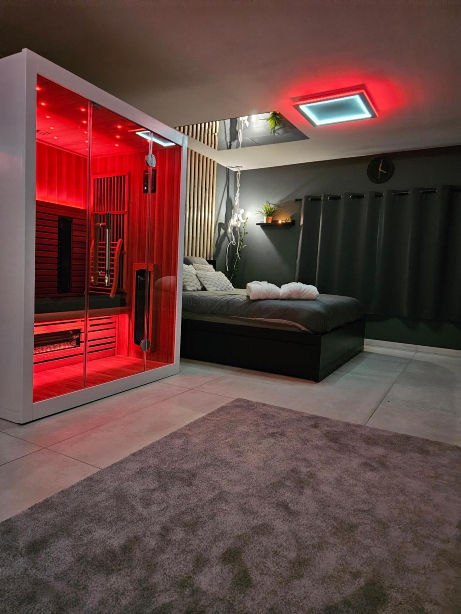 Bed and Breakfast So Sweet Oupeye Екстер'єр фото